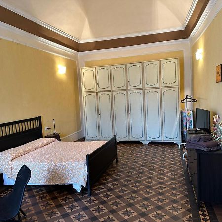 Casa Cavour Hotel Pontremoli Ngoại thất bức ảnh