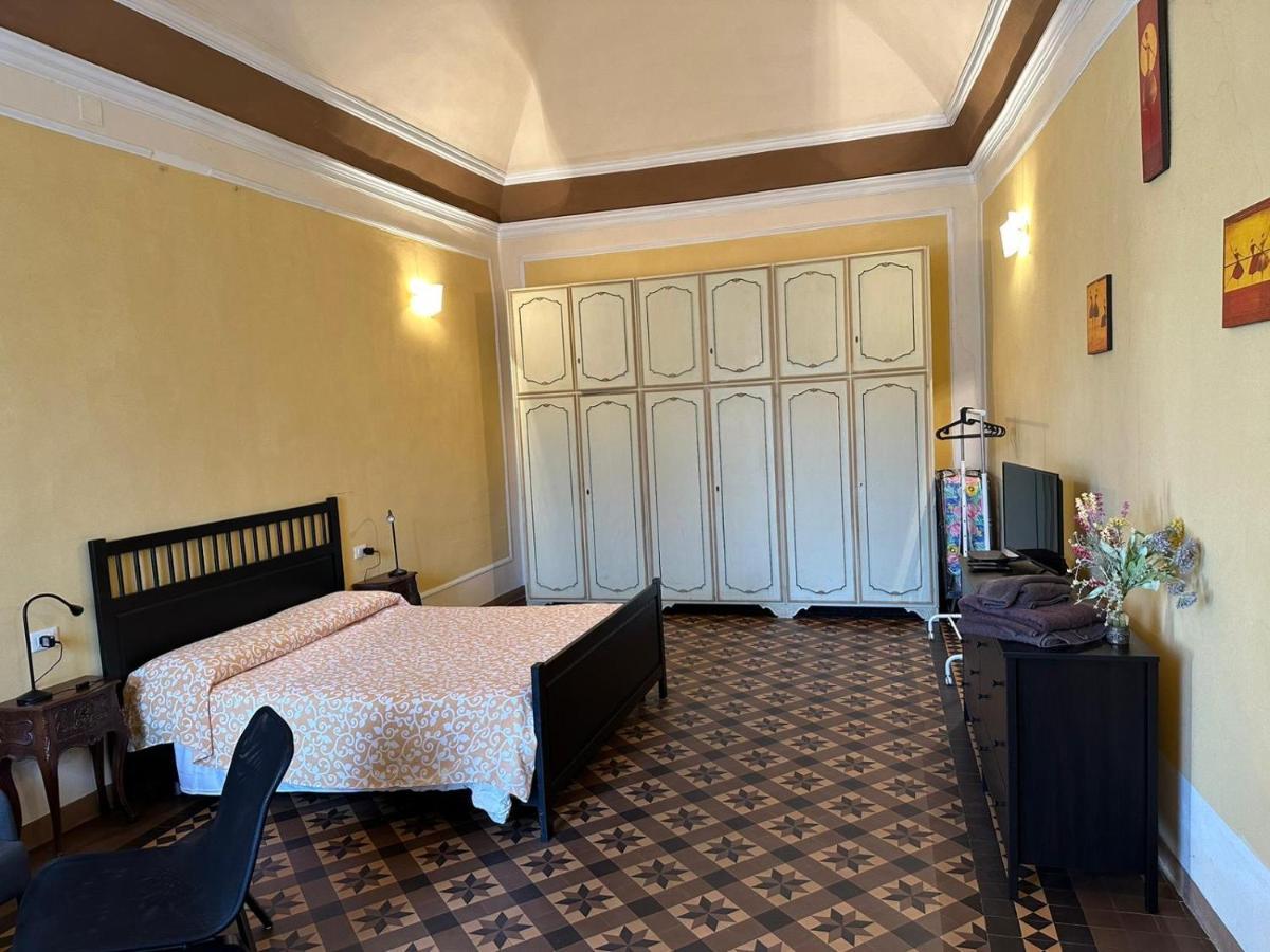 Casa Cavour Hotel Pontremoli Ngoại thất bức ảnh