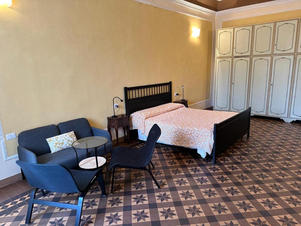Casa Cavour Hotel Pontremoli Ngoại thất bức ảnh