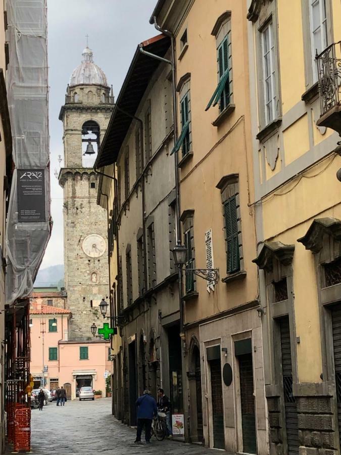 Casa Cavour Hotel Pontremoli Ngoại thất bức ảnh