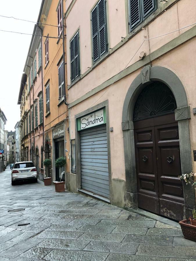Casa Cavour Hotel Pontremoli Ngoại thất bức ảnh